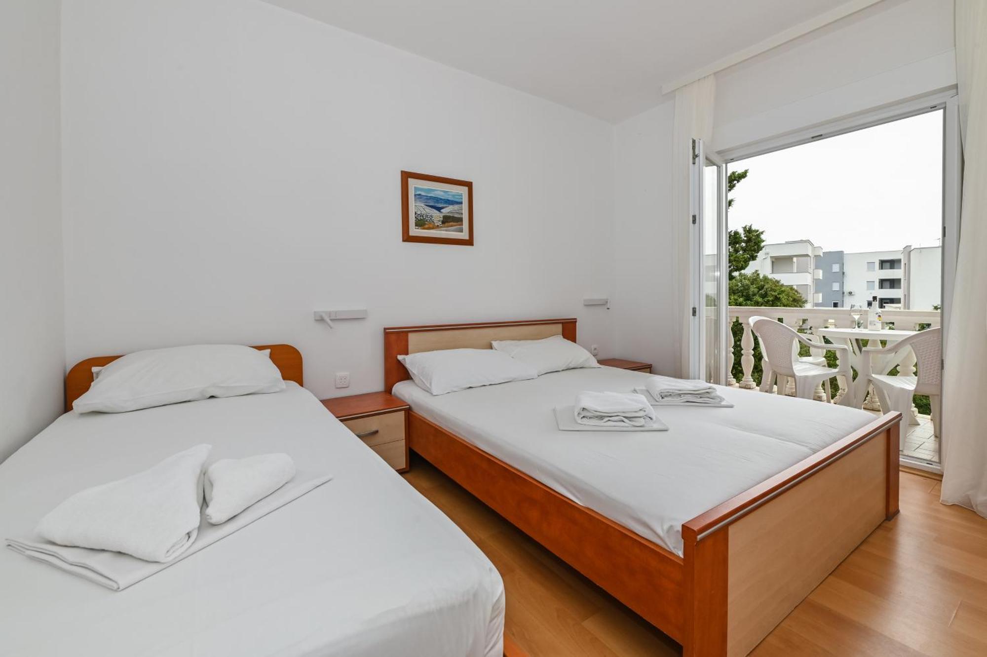Seagull Pool Apartments & Studios نوفاليا المظهر الخارجي الصورة