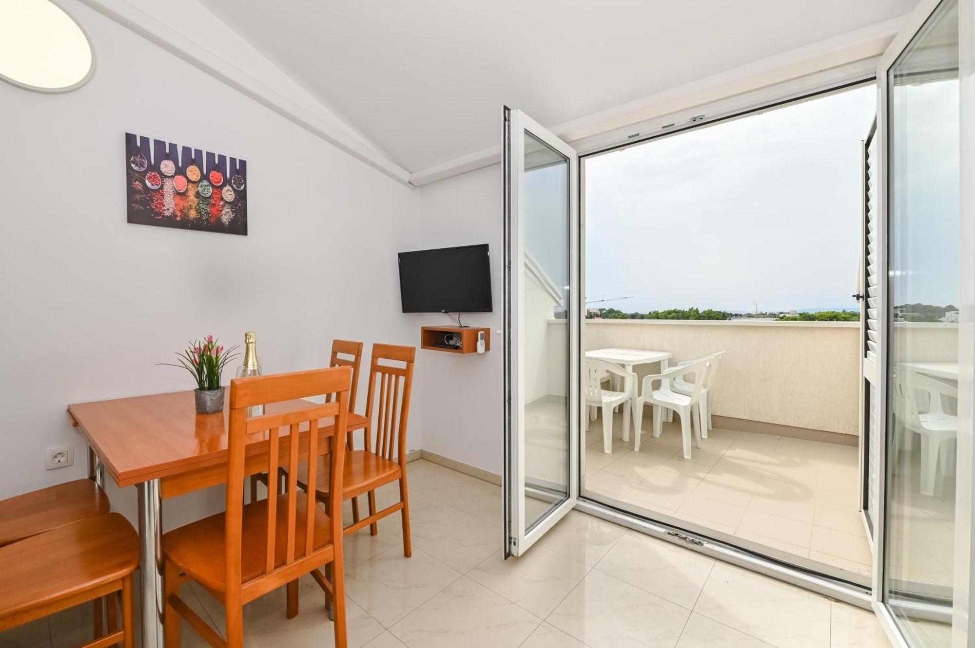 Seagull Pool Apartments & Studios نوفاليا المظهر الخارجي الصورة