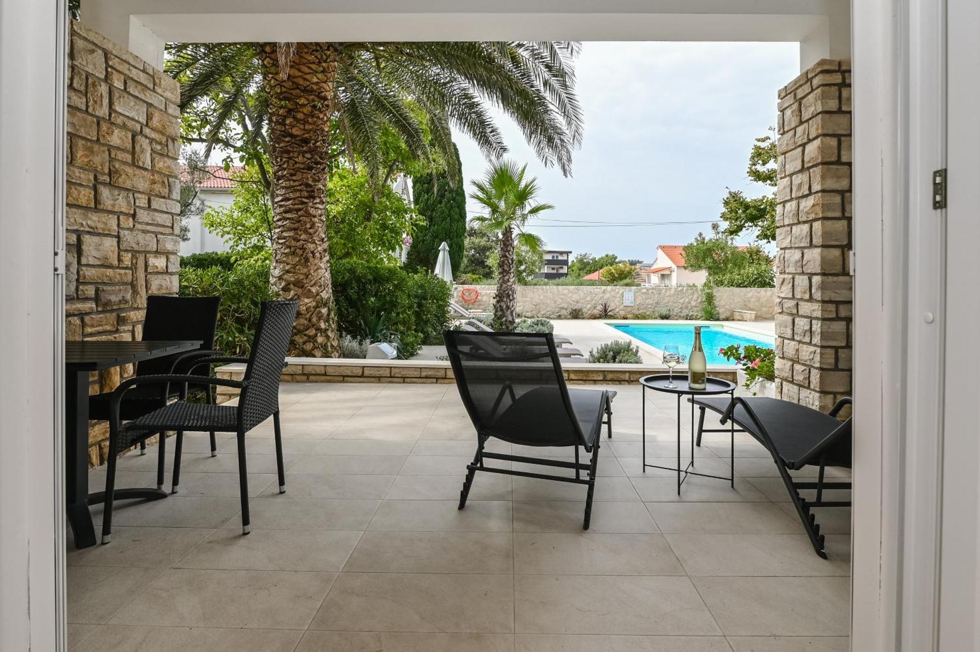 Seagull Pool Apartments & Studios نوفاليا المظهر الخارجي الصورة