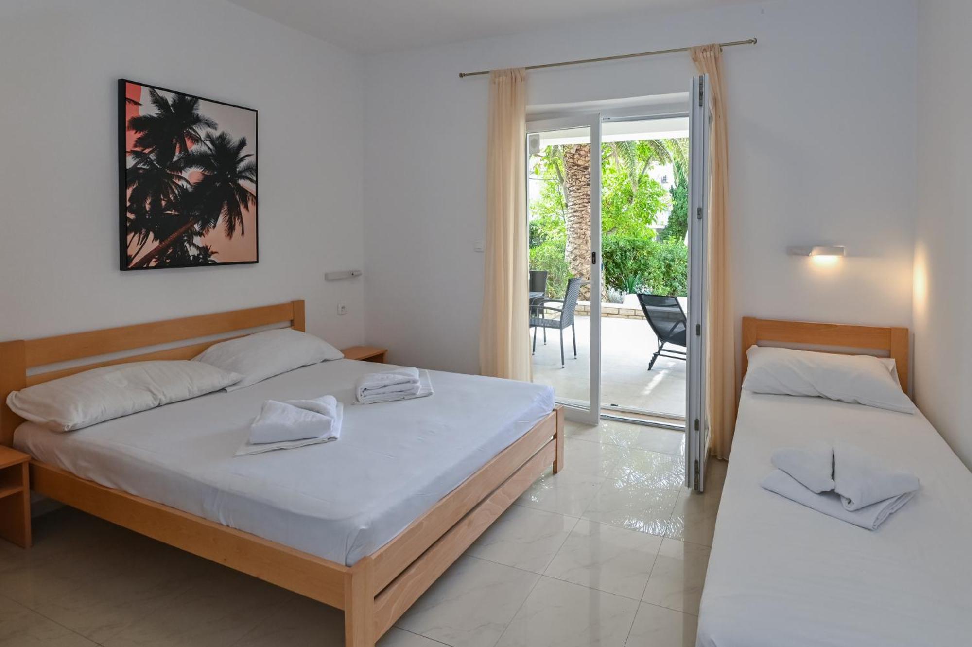 Seagull Pool Apartments & Studios نوفاليا المظهر الخارجي الصورة