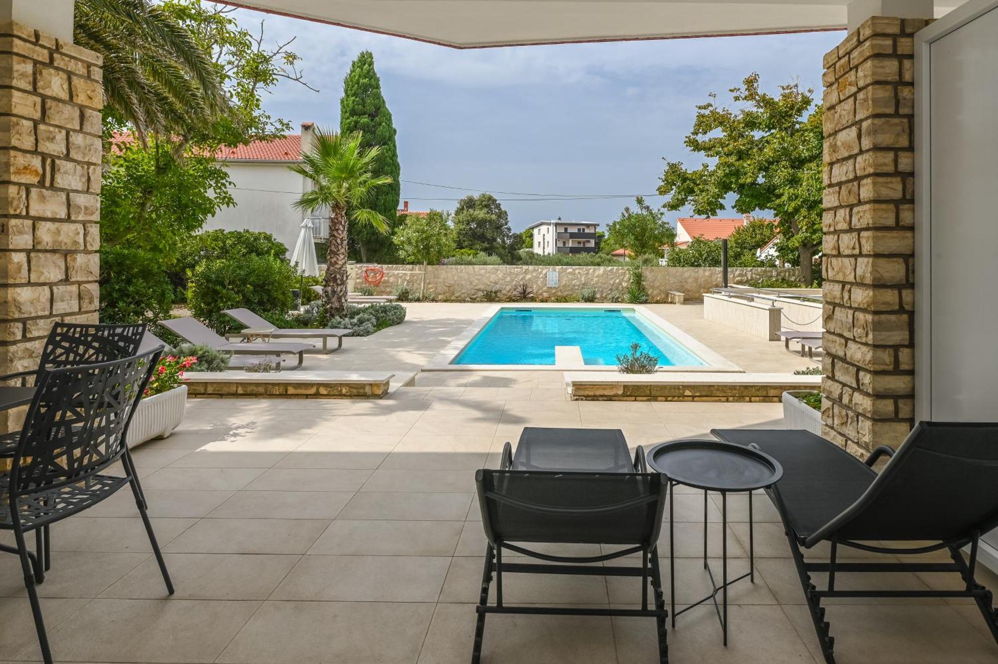 Seagull Pool Apartments & Studios نوفاليا المظهر الخارجي الصورة