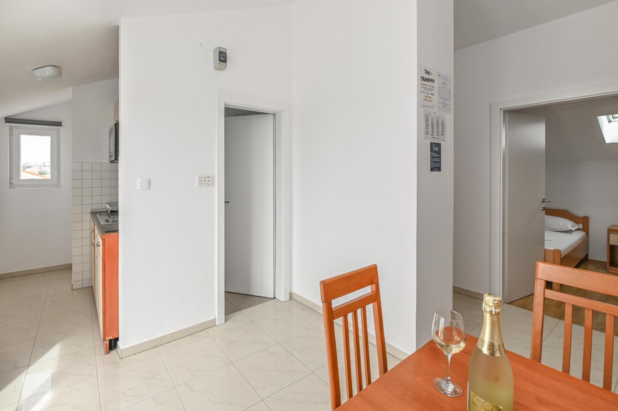 Seagull Pool Apartments & Studios نوفاليا الغرفة الصورة