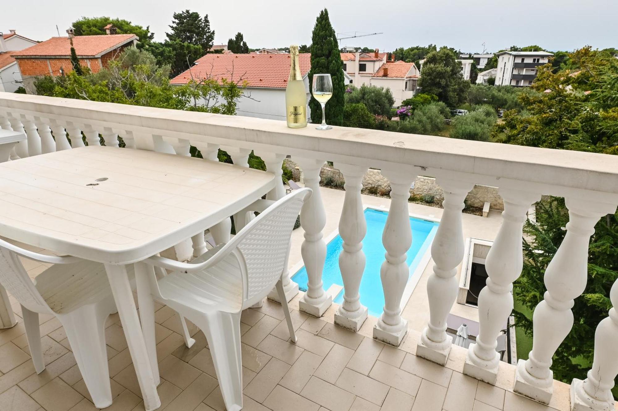 Seagull Pool Apartments & Studios نوفاليا المظهر الخارجي الصورة
