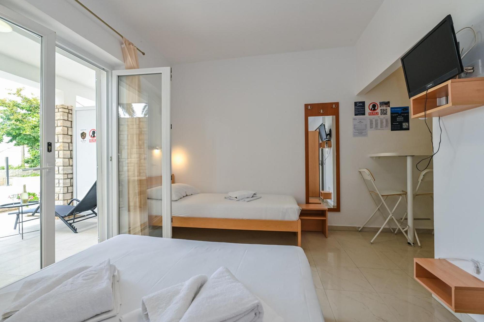 Seagull Pool Apartments & Studios نوفاليا الغرفة الصورة